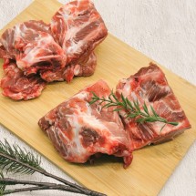 수입산 돼지목뼈 3kg 감자탕 뼈해장국