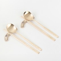 예담은 조각매화 방짜유기 2인 수저세트