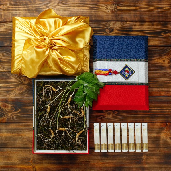 [1+1][고급포장][더 기다림]강원도 토종 산양산삼 선물세트11호[5-6년근 8뿌리+천연벌꿀 8봉]*2세트