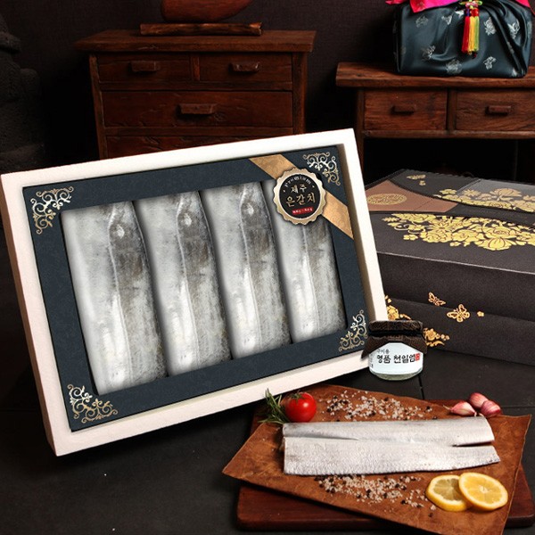 [미식가의 반상] 초신선 제주大魚 은갈치 소금구이특선(With 구이용 천일염)