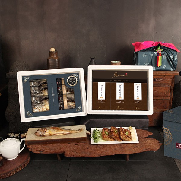 [고급한정식] 더블특선_제주흑돼지 떡갈비&법성포 찐보리굴비 1호(1.35kg+大4미)