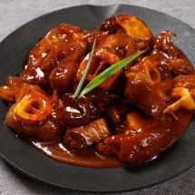 특제매콤소스 한우 우족찜 1kg